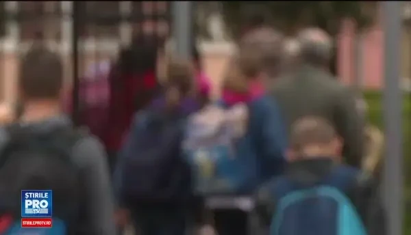 Semnal de alarma: tot mai multi copii romani au probleme de vorbire. Cauzele si efectele pe termen lung