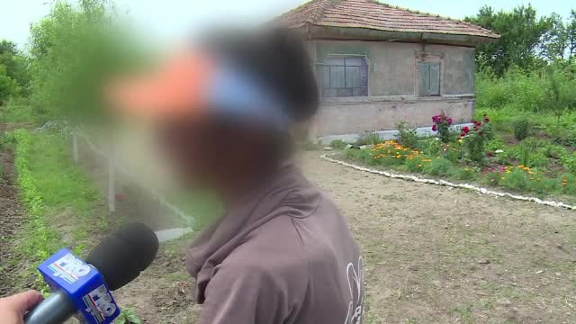 Fetita de 8 ani, abuzata sexual de trei colegi de scoala. Ce le-a povestit micuta parintilor