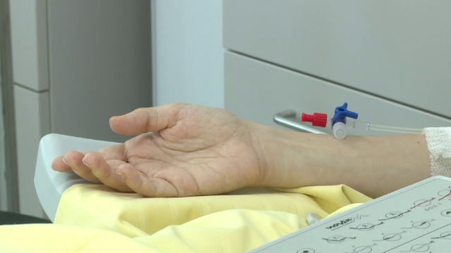 Un tratament pentru bolnavii de cancer va ajunge si in Romania. In afara se platesc mii de euro, aici ar putea fi decontat