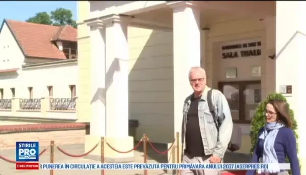 Tim Robbins, la Festivalul de Teatru de la Sibiu. Actorul de Oscar ocupa, de aceasta data, scaunul de regizor