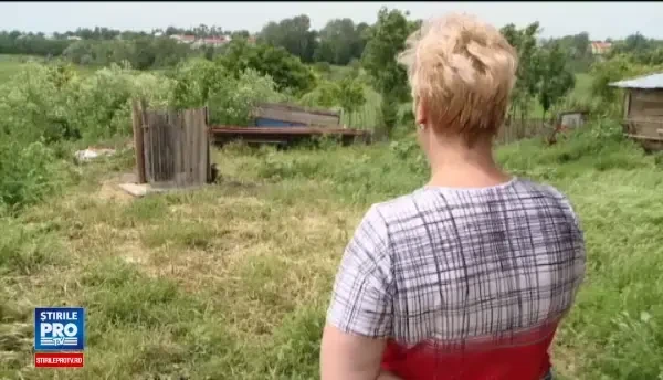 Intamplare de groaza in Neamt. O femeie bolnava psihic si-a aruncat nou-nascutul intr-o latrina