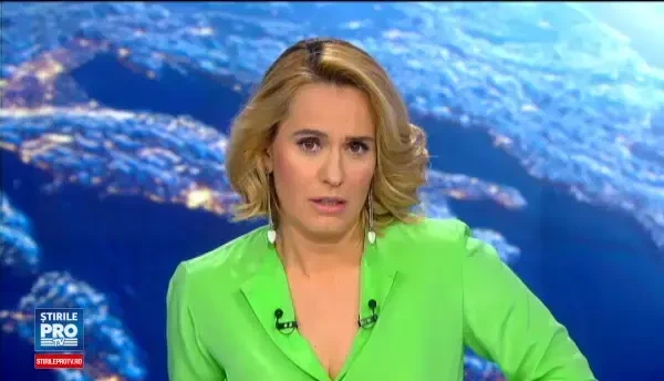 Celebrul cantaret Meat Loaf a lesinat pe scena, in timpul unui concert. Momentul a fost filmat