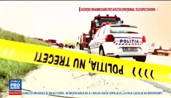 Povestea elevului care a scapat de accidentul de microbuz din Iasi, salvat de o partitura. Patru persoane au murit
