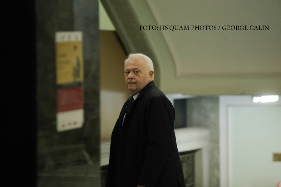 Viorel Hrebenciuc a iesit razand de la DNA. Procurorii tin secret noul dosar in care a fost audiat