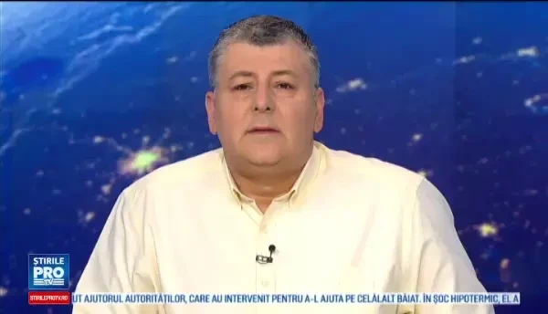 Cum a fost intampinata Nationala Romaniei pe aeroport, dupa esecul de la EURO 2016. Iordanescu: Eu sunt principalul vinovat