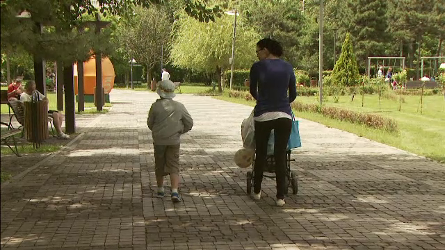 Vesti bune pentru mame: proceduri simplificate, indemnizatii marite si concediu prelungit. Cand intra in vigoare modificarile