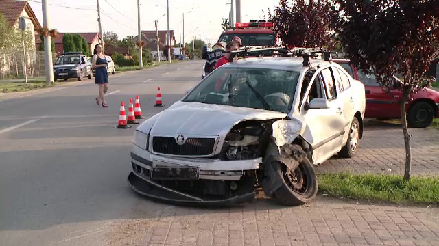 "Ce viteza o fi avut sa il rupa in halul asta?". Accidentul provocat de un sofer de 23 de ani, pe o sosea din Timis