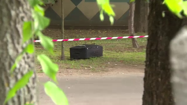 Alerta cu bomba la Targu-Jiu, in prag de Ziua Universala a Iei. Ce au gasit pirotehnistii in geamantanul suspect