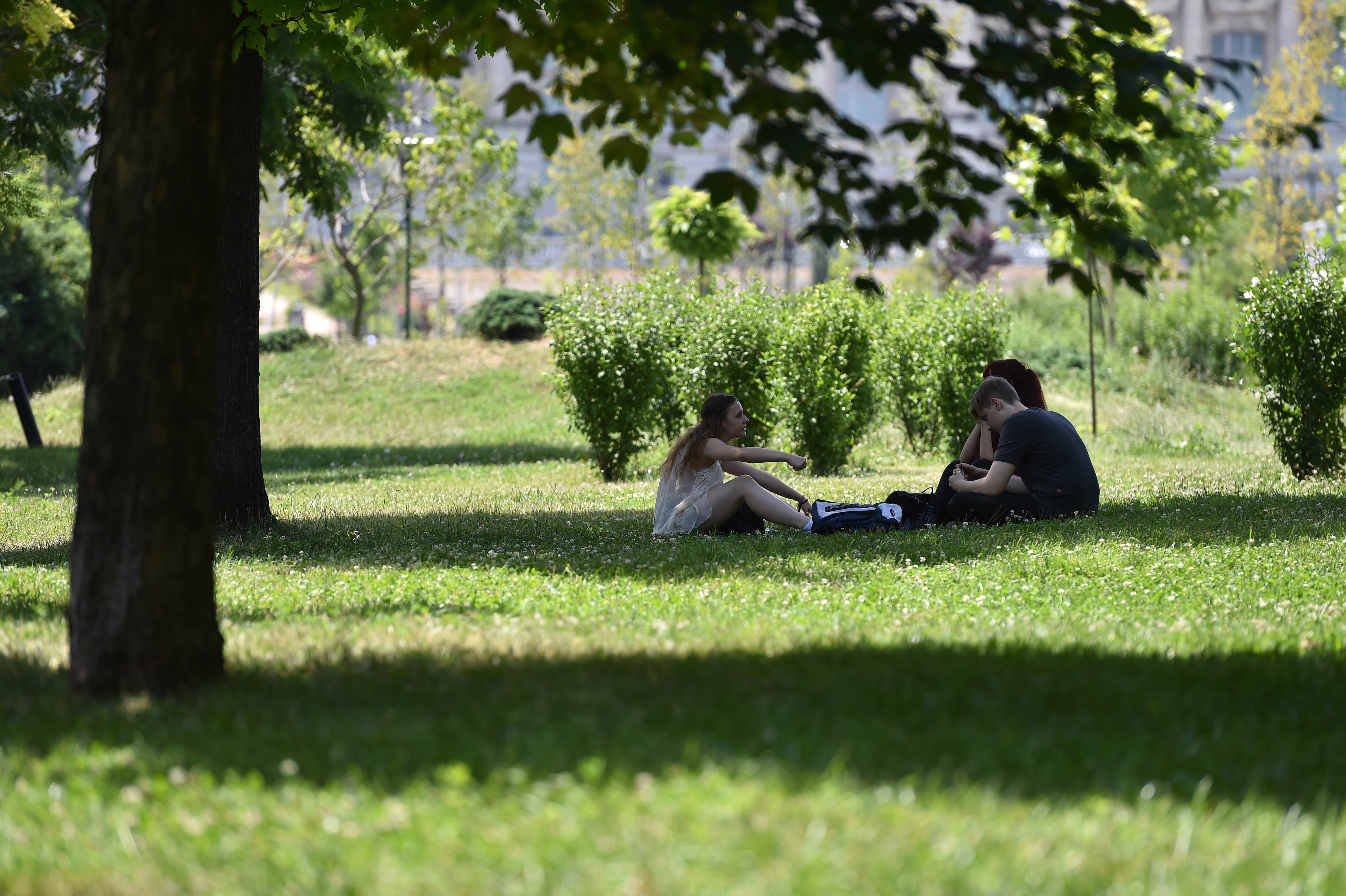 Avem caldura mare in toata tara. Pana la finalul saptamanii canicula isi va face simtita prezenta in aproape toata tara