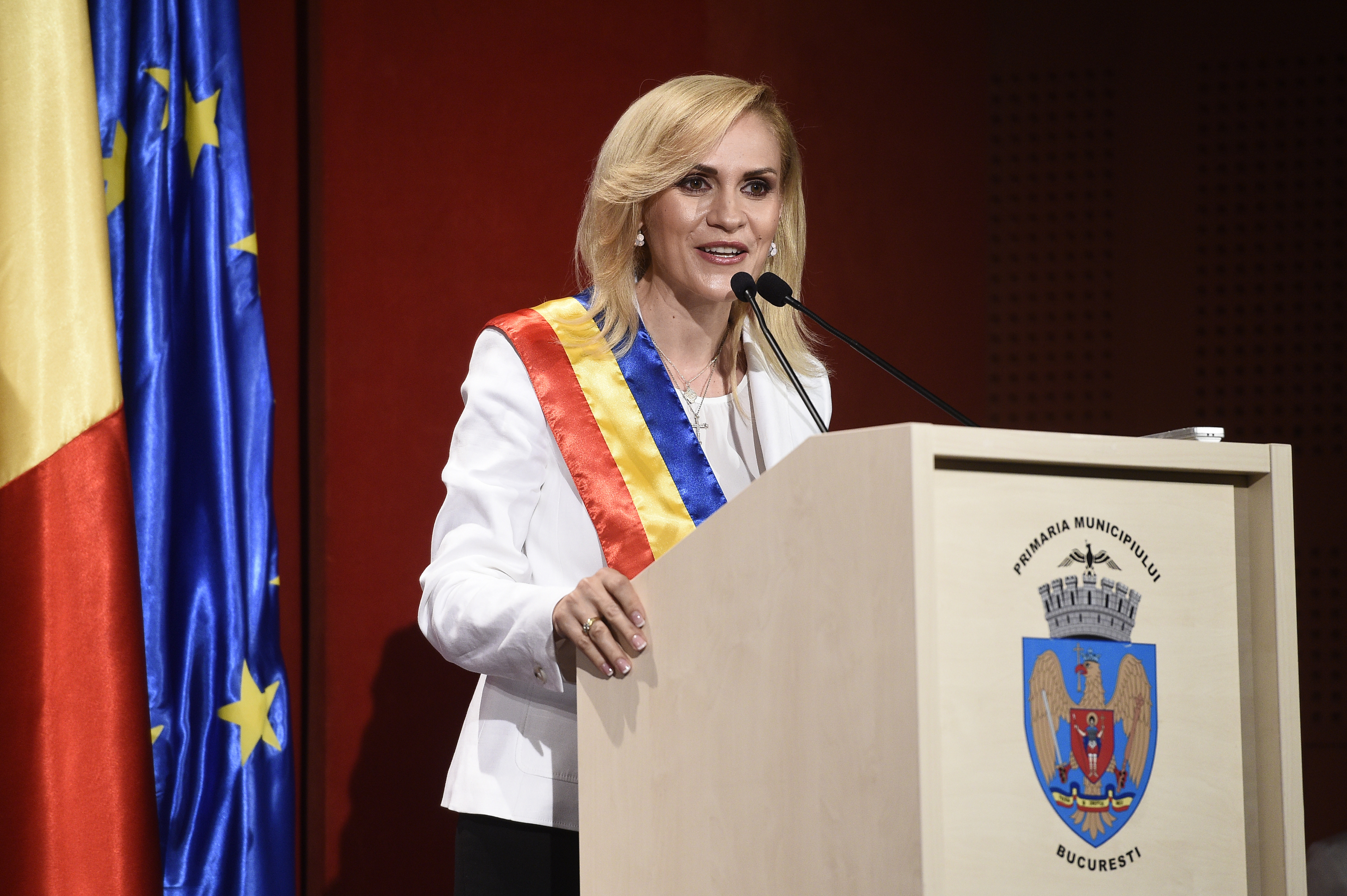 Gabriela Firea este oficial primar al Capitalei."Niciun contract nu se va mai semna fara penalitati usturatoare"