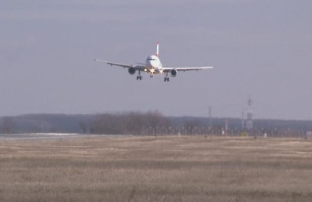 Calatorie cu emotii pentru pasagerii unei curse Cluj-Bucuresti. Ce s-a intamplat in momentul aterizarii