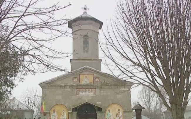 Zeci de preoti, pusi pe lista rusinii din cauza problemelor penale ori morale. Unii oficiaza in continuare slujbe