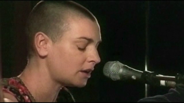 Sinead O'Connor ar fi amenintat cu sinuciderea la o luna dupa ce a fost data disparuta. Anuntul facut de cantareata