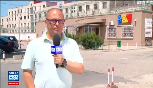 Proiect al Ministerului de Justitie: Detinutilor li se scad 20 de zile din pedeapsa indiferent cate carti scriu