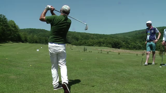 Sportul relaxant, dar extrem de costisitor pe care un englez l-a facut popular la Cluj: "Stati numai in mall, iesiti afara!"