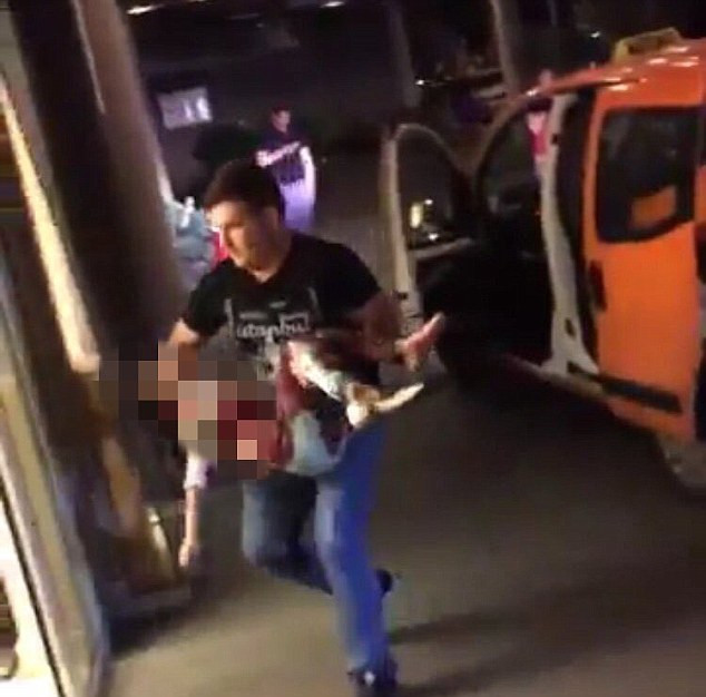 explozie aeroport Turcia