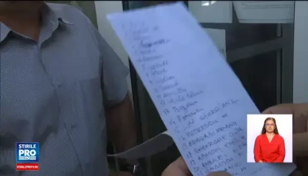 Cozi nesfarsite la Primaria Sectorului 2 pentru taxe. Oficiali: Pe oameni i-a prins o dorinta nestavilita de a fi corecti