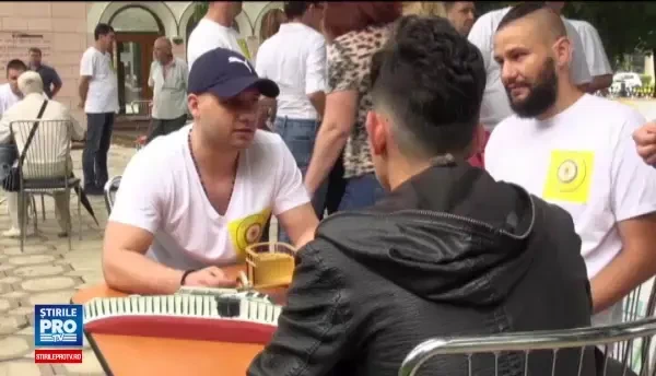 Detinutii din Galati, carti vii pentru cei care vor sa le auda povestile. Ce este programul Biblioteca vie