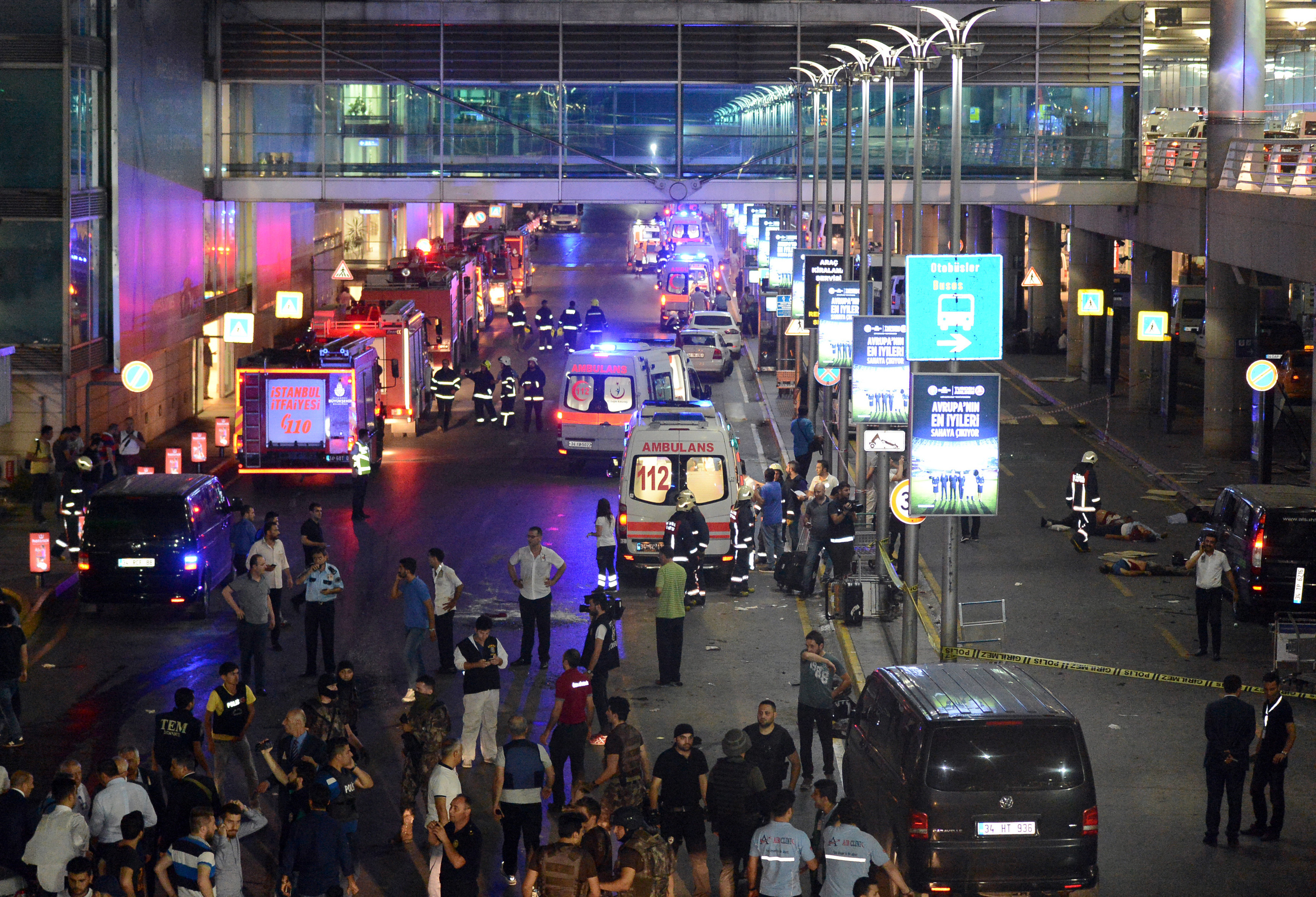 explozie aeroport Turcia