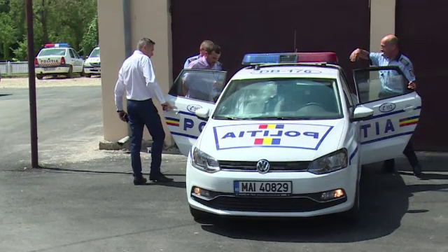 A furat masina vecinilor si s-a urcat beat la volan, desi nu avea permis. Cum s-a terminat aventura unui tanar din Fierbinti