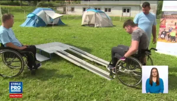 "Caravana mobilitatii", proiectul care ii ajuta pe tinerii cu dizabilitati sa traiasca o viata cat mai normala