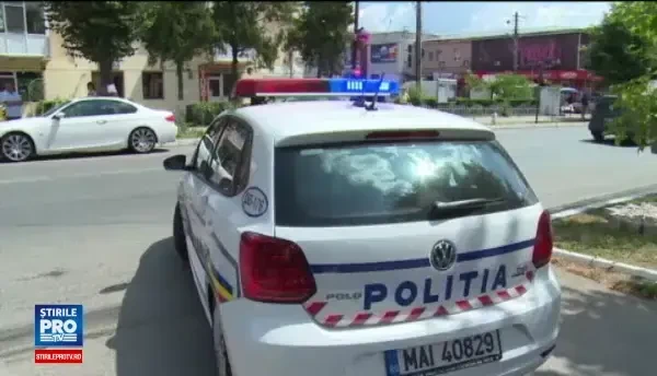 A furat masina vecinilor si s-a urcat beat la volan, desi nu avea permis. Cum s-a terminat aventura unui tanar din Fierbinti