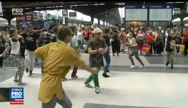 (P) Beck's va trimite, pe 13 iulie, la Electric Castle intr-un tren muzical