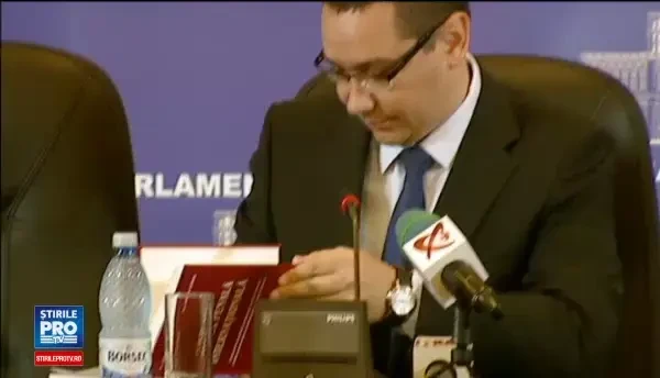 Cand i-ar putea fi retras titlul de doctor lui Victor Ponta. Seful comisiei CNATDCU: Este cea mai mare crima morala