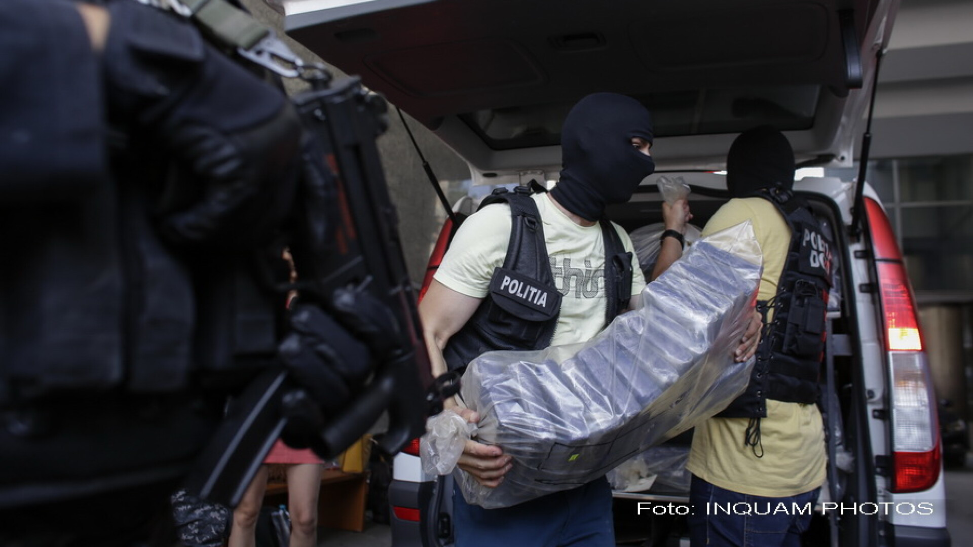 Operatiunea care a dus la cea mai mare captura de droguri din Romania. Momentul in care traficantii au fost arestati