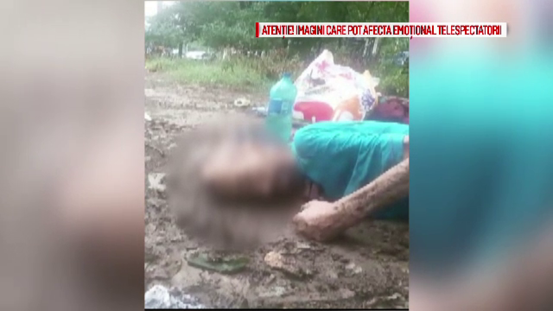 Bolnav in stare grava, lasat sa zaca zile intregi in noroi, chiar in fata spitalului. "Oare am uitat sa mai fim oameni?"