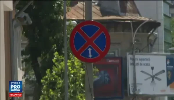 Amenda cu care s-ar putea trezi cei care isi parcheaza masina pe trotuar. Un proiect de lege starneste furia soferilor