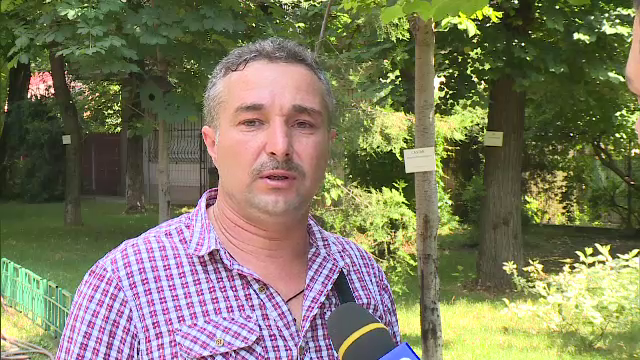 tatal Denisei