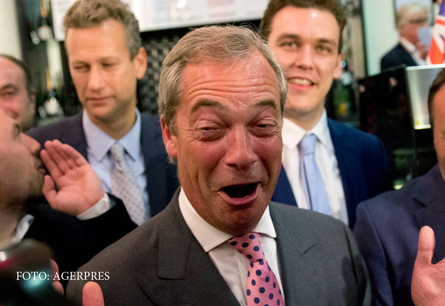 Nigel Farage: "Romanilor nu trebuia sa li se permita sa intre in UE". Pana si fostul lider UKIP critica OUG 13