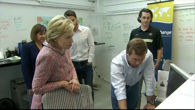 FBI o "iarta" pe Hillary Clinton in scandalul e-mailurilor trimise cand era secretar de Stat. Reactia lui Donald Trump