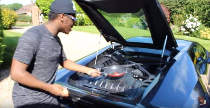 Peste 1 milion de oameni au vazut aceste imagini in doar cateva ore! Cum a facut acest barbat o omleta pe un Lamborghini