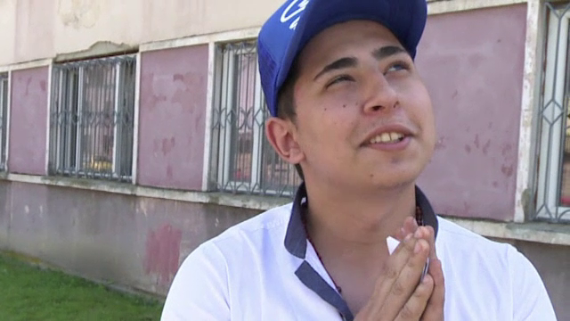 BACALAUREAT 2016. Dupa ce a luat meditatii timp de doi ani, un elev spera intr-o minune: "Doamne, da sa iau un 5, Doamne!"