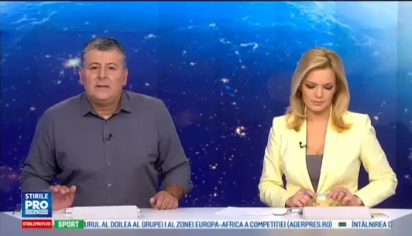 Incendiu puternic la un bloc din Capitala. Vecinii au filmat cum un apartament de la etaj arde cu flacara deschisa