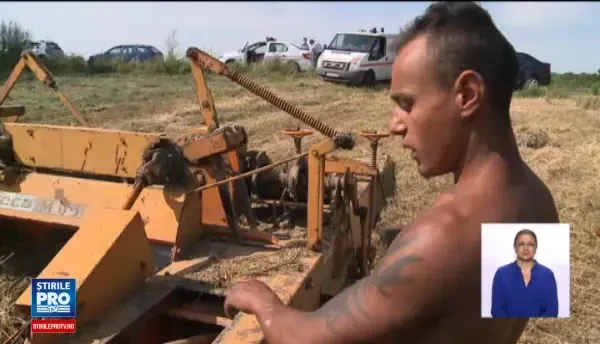 Tanar de 29 de ani, strivit de utilajul pe care incerca sa il repare. Cum s-a produs tragedia