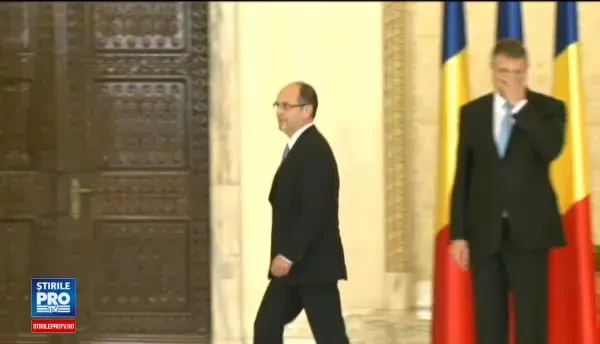 Rectorul care a constatat plagiatul lui Ponta, propus la Educatie. Cine sunt cei patru noi ministri propusi de Ciolos