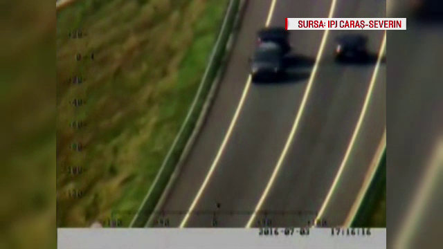 Politia are un nou ajutor: elicopterul ce survoleaza pe deasupra soselelor. Metoda prin care soferii pot fi trasi pe dreapta