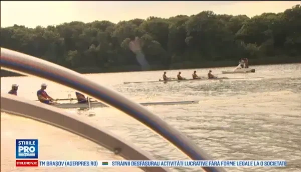 Probleme pentru lotul olimpic de canotaj. Sportivii nu se pot antrena din cauza salupelor de viteza de pe Lacul Snagov