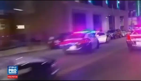 Unul dintre suspecti, ucis cu un robot: A spus ca a vrut sa omoare politisti albi.