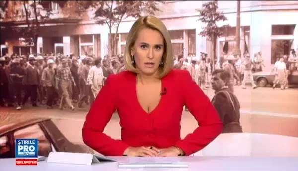 Ion Iliescu a fost audiat in secret de procurori. Fostul presedinte este cercetat pentru infractiuni contra umanitatii