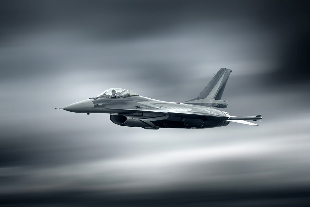 Un avion militar s-a prabusit in Portugalia. Sunt cel putin 3 morti, iar o alta persoana e in stare grava