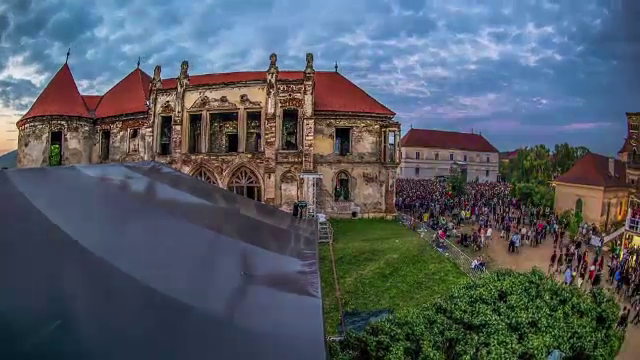 "Electric Castle" deschide portile unuia dintre cele mai asteptate evenimente. Surprizele care ii asteapta pe participanti