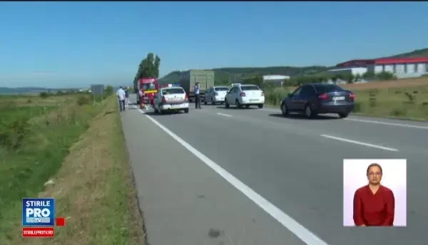Cosmar pe drumul de intoarcere din vacanta. Un sofer a lovit mortal un barbat de 75 de ani care iesea dintr-un lan de porumb