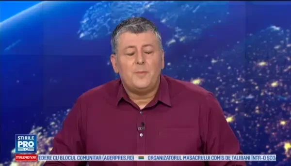 Doua persoane din Statele Unite au fost la un pas de a fi lovite de un trasnet. Camera de supraveghere a surprins momentul