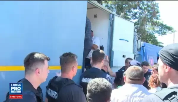 Detalii infioratoare despre sclavii din Arges. Rapiti, violati, batuti cu biciul si tinuti in lanturi ca niste animale