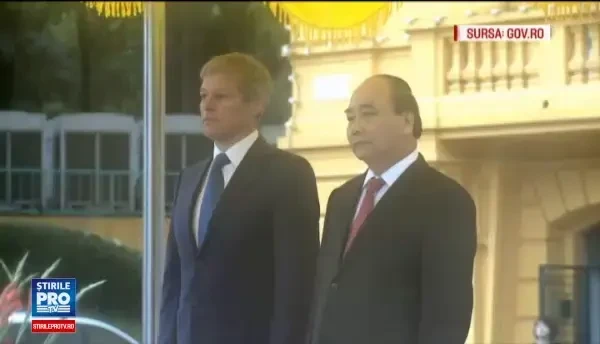 Cum a fost primit Dacian Ciolos in Vietnam, tara comunista unde niciun premier roman nu a mai fost de 21 de ani