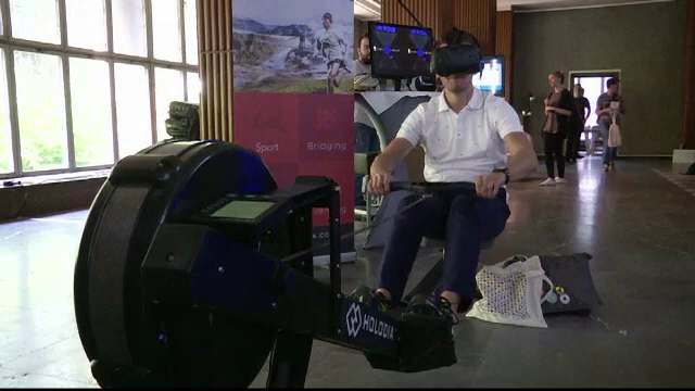 Realitatea virtuala transforma sportul intr-o alta lume. Cele mai noi gadgeturi prezentate la targul din Berlin